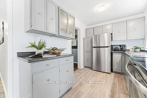 Photo 27 of Unit 92, 900 Central Park Drive, Brampton, Northgate — HOMEH