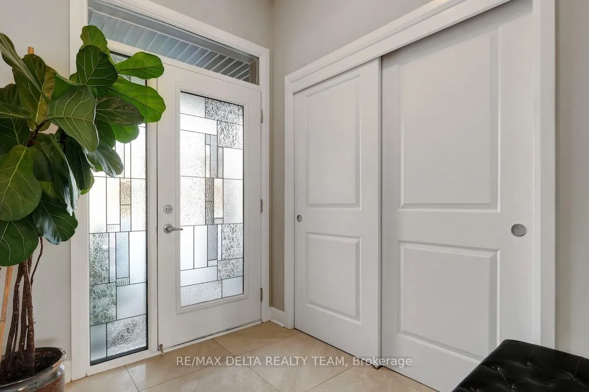Photo 3 of 259 Mountain Sorrel Way, Ottawa, Avalon West — HOMEH