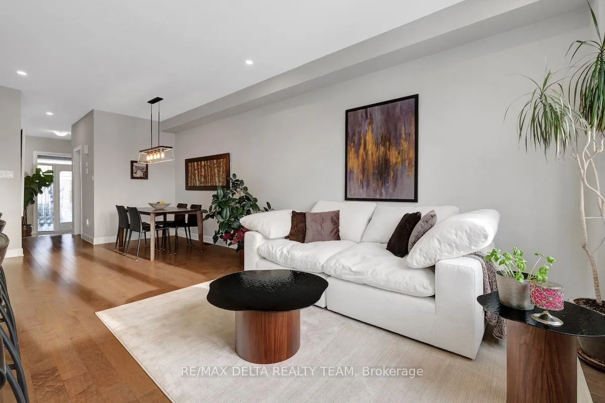 Photo 9 of 259 Mountain Sorrel Way, Ottawa, Avalon West — HOMEH