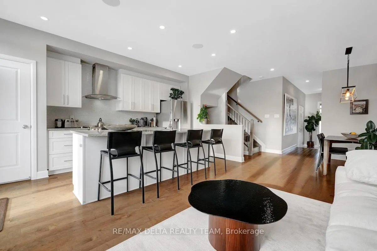 Photo 10 of 259 Mountain Sorrel Way, Ottawa, Avalon West — HOMEH