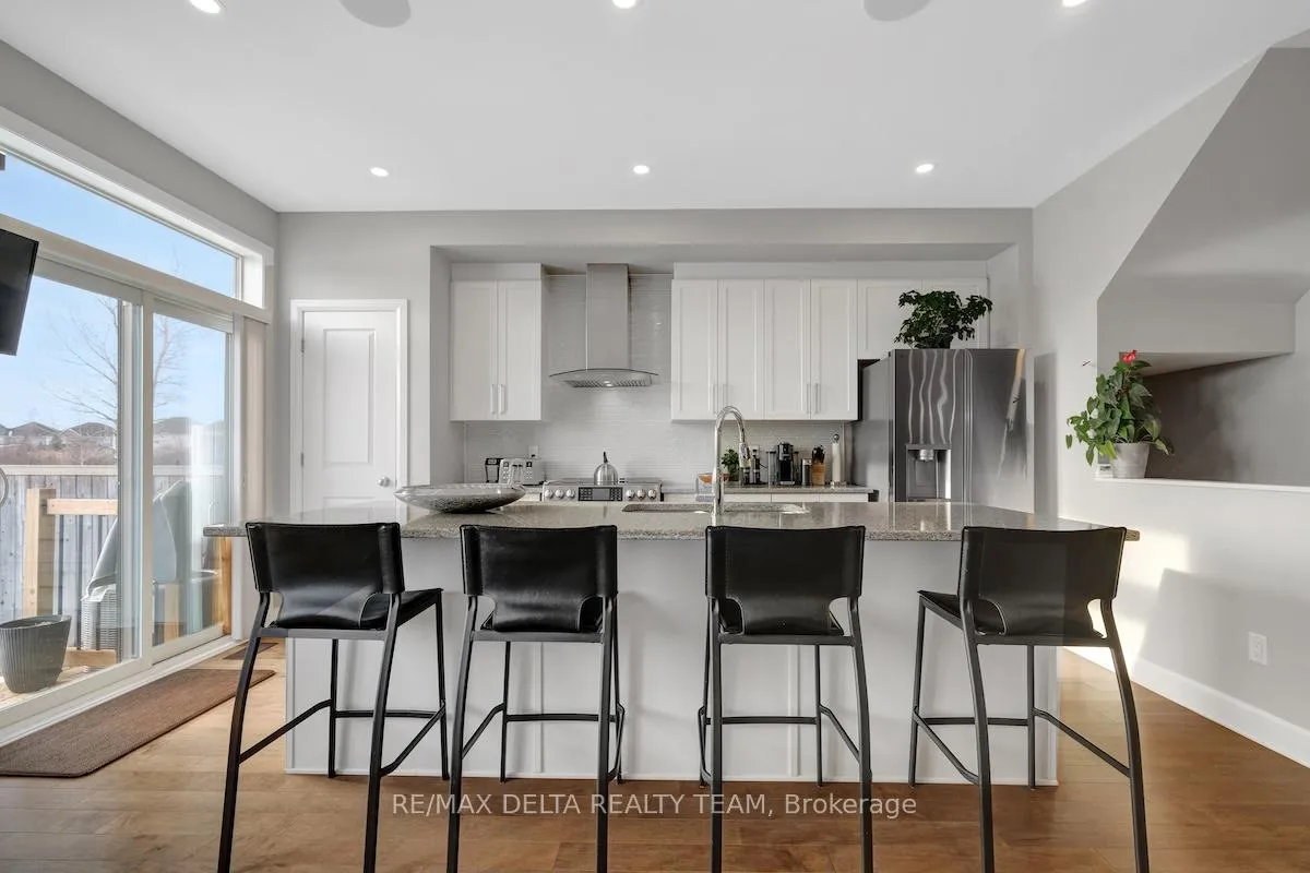 Photo 12 of 259 Mountain Sorrel Way, Ottawa, Avalon West — HOMEH