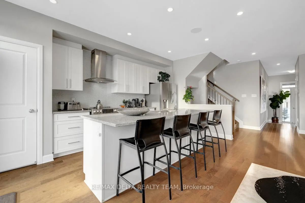 Photo 13 of 259 Mountain Sorrel Way, Ottawa, Avalon West — HOMEH