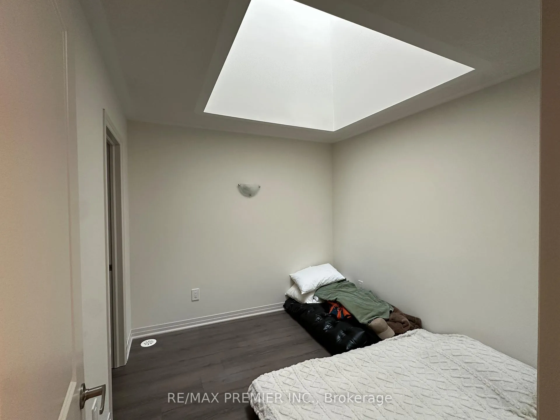 Photo 11 of 101 Brandon Crescent, New Tecumseth, Tottenham — HOMEH
