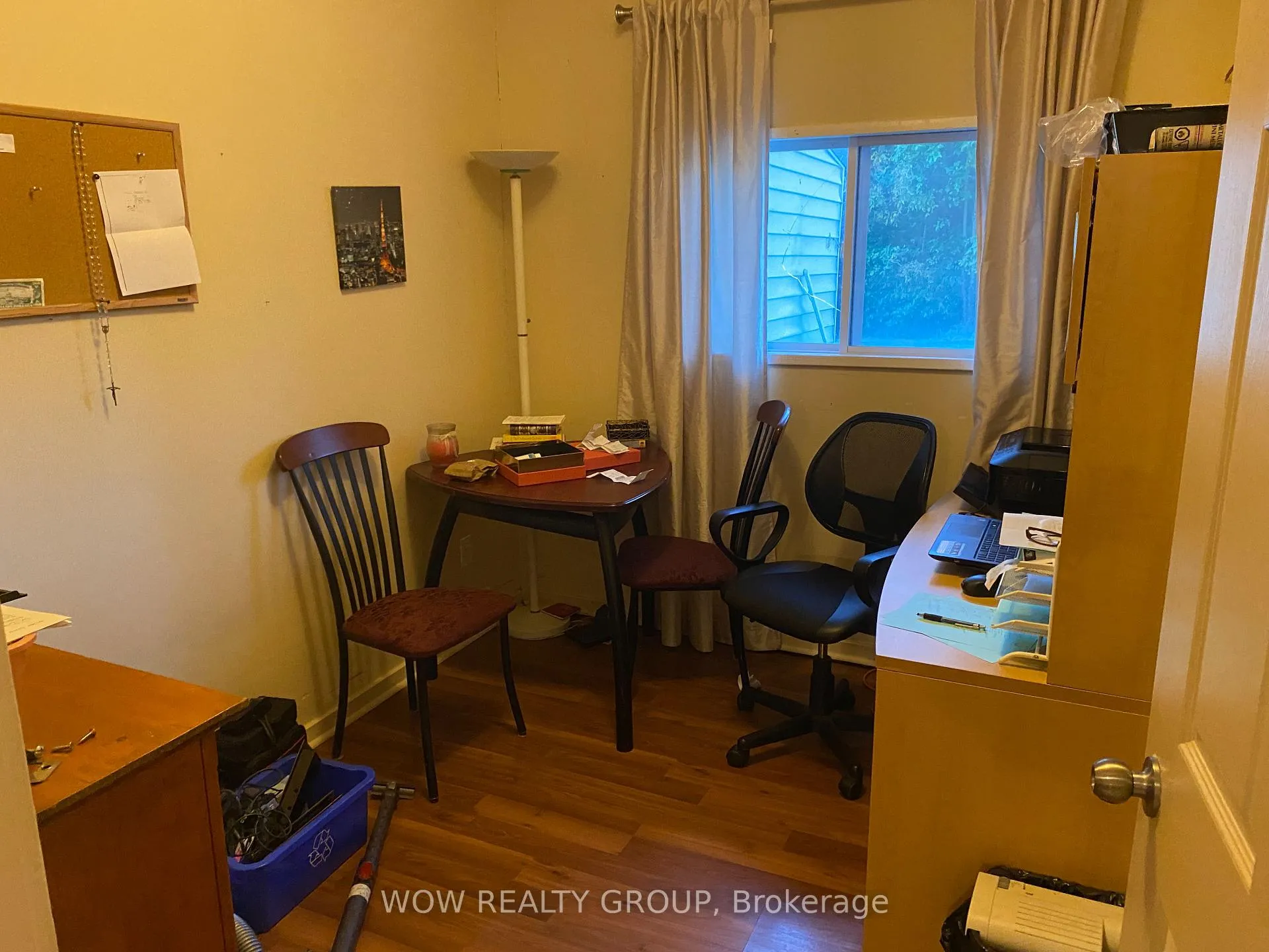 Photo 12 of 215 Broadway Avenue, Welland, Broadway — HOMEH