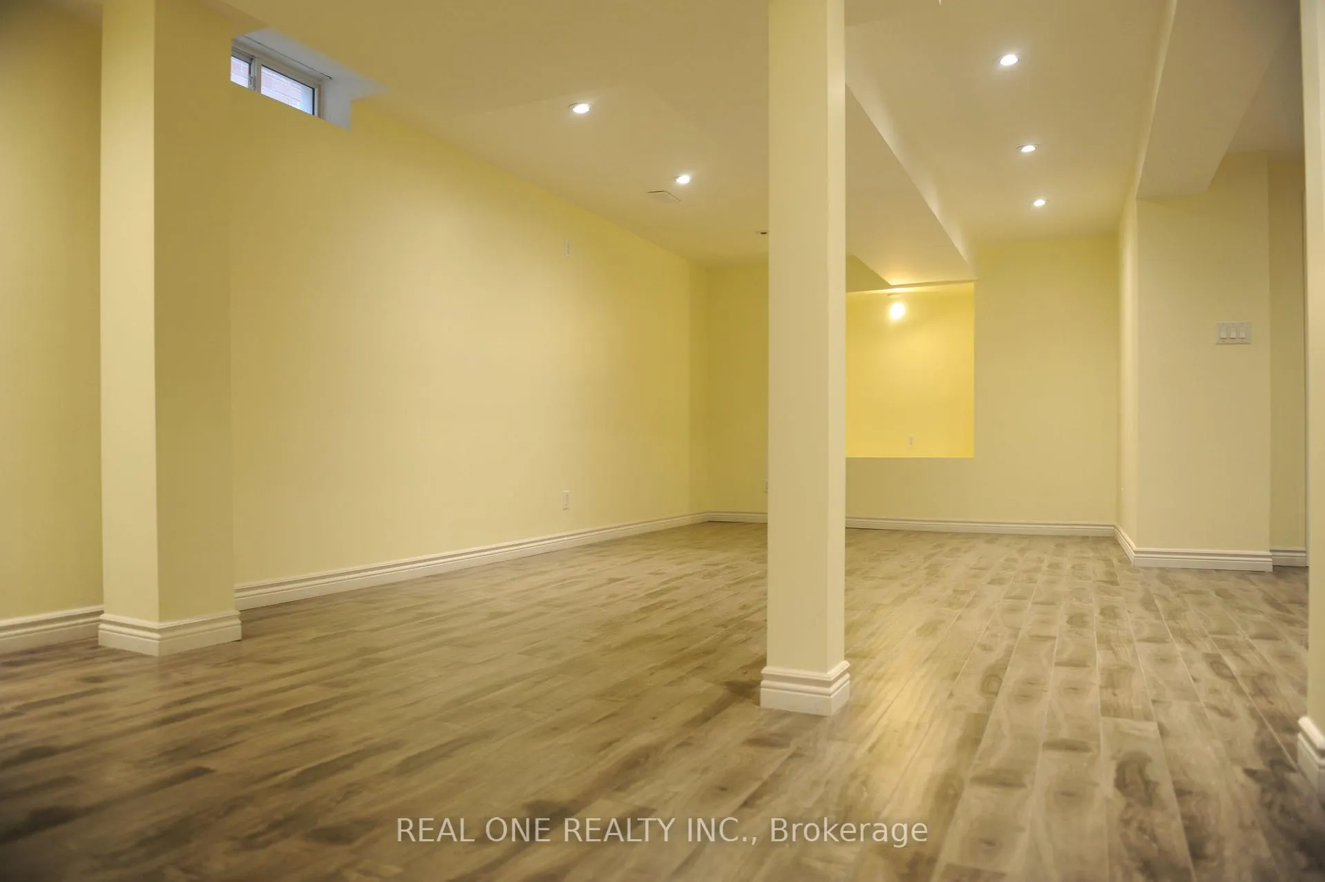 Photo 9 of 6 Pingel Road, Markham, Cornell — HOMEH