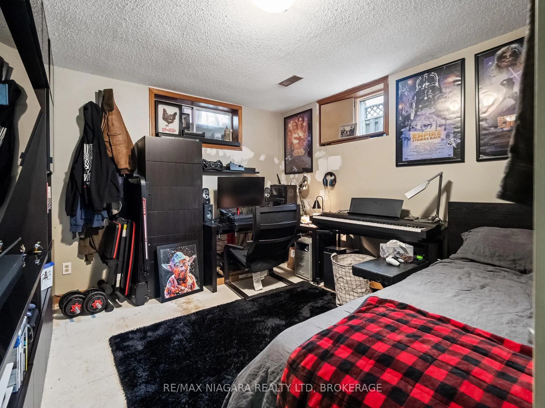 Photo 22 of 10 Swayze Court, Thorold, Allanburg/Thorold South — HOMEH