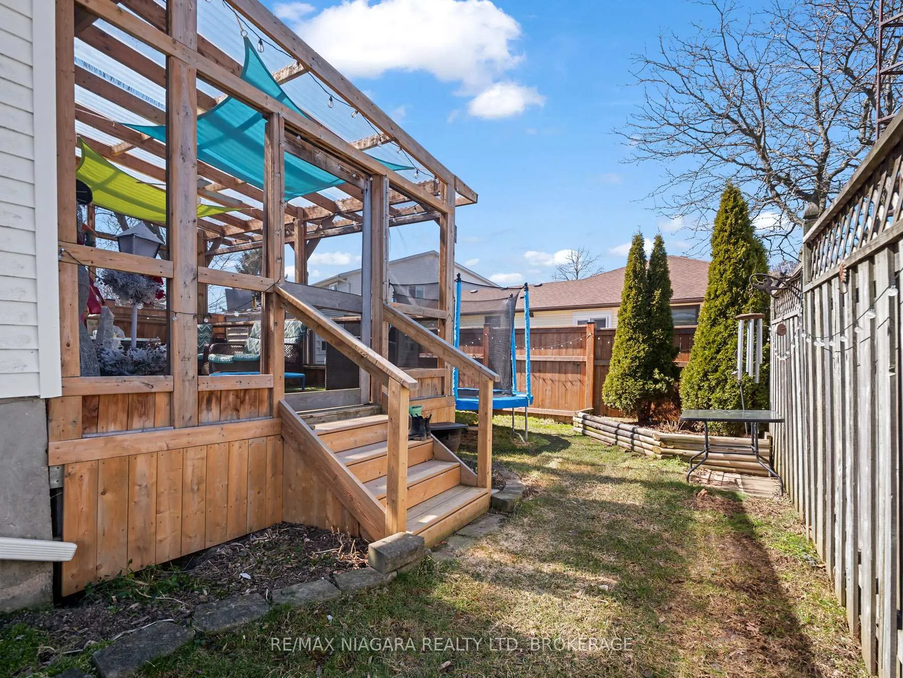 Photo 37 of 10 Swayze Court, Thorold, Allanburg/Thorold South — HOMEH