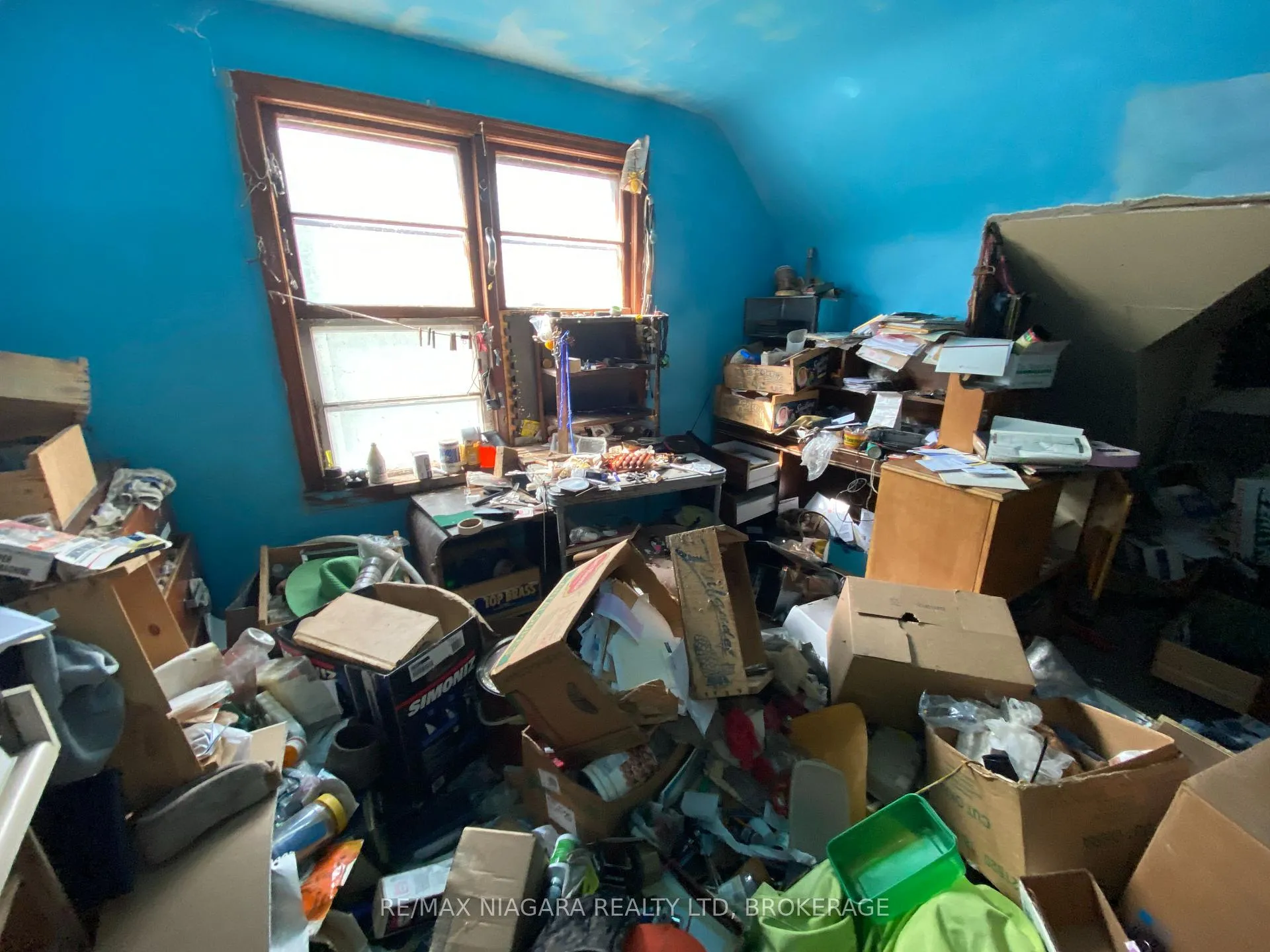 Photo 11 of 2936 Dorchester Road, Niagara Falls, Stamford — HOMEH
