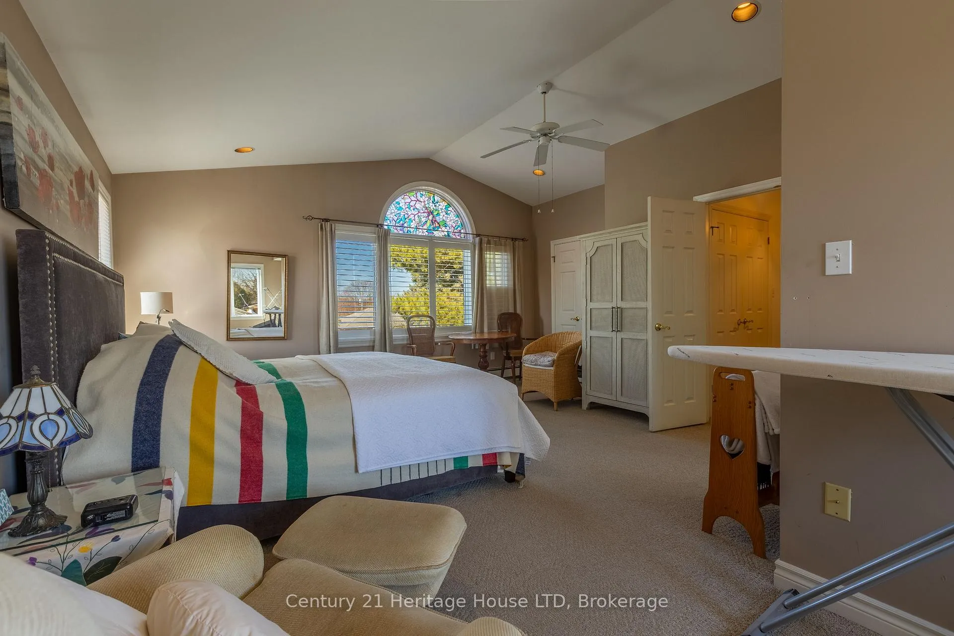 Photo 12 of 6 Champa Drive, St. Catharines, Vine/Linwell — HOMEH