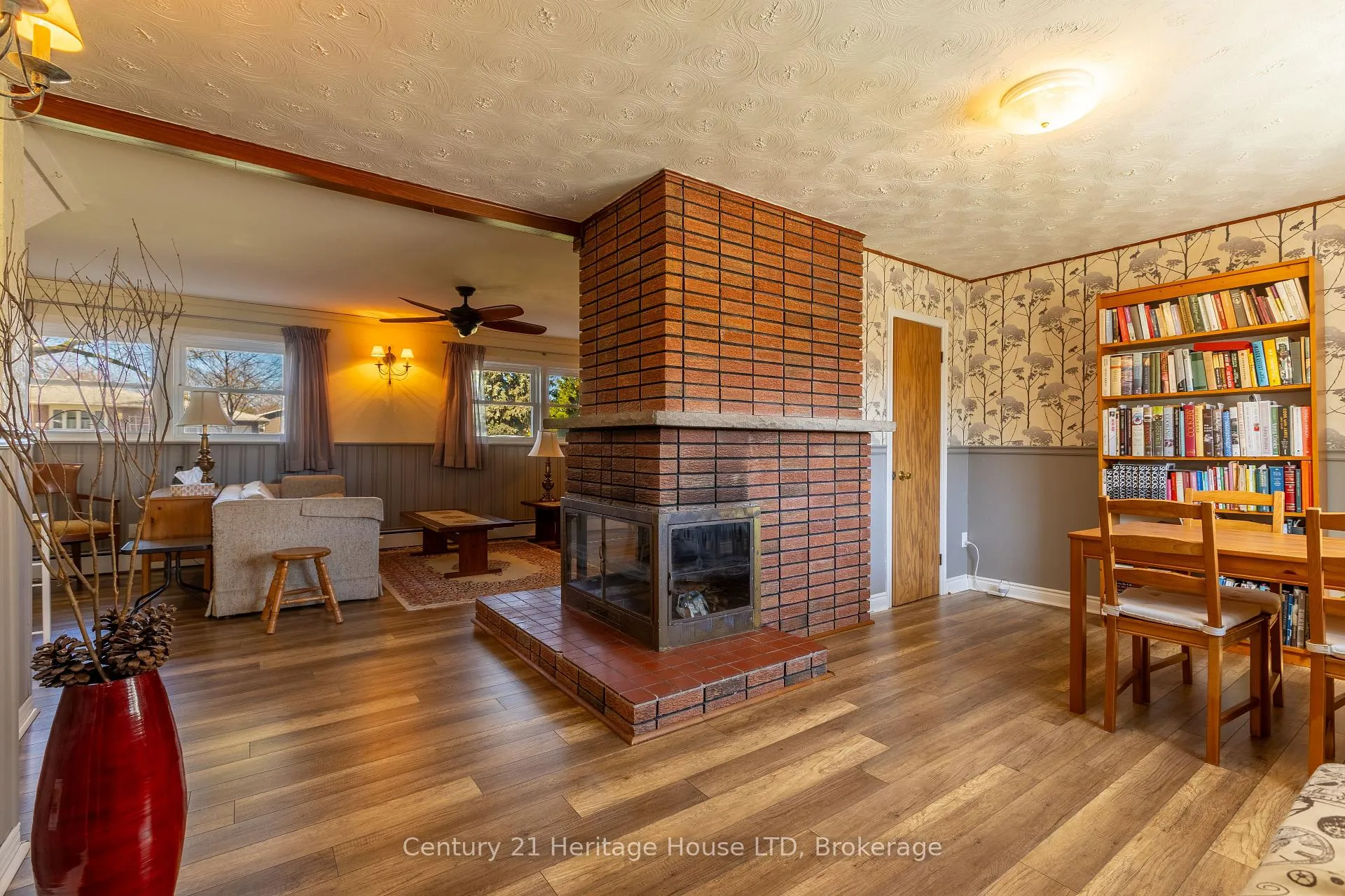 Photo 16 of 6 Champa Drive, St. Catharines, Vine/Linwell — HOMEH