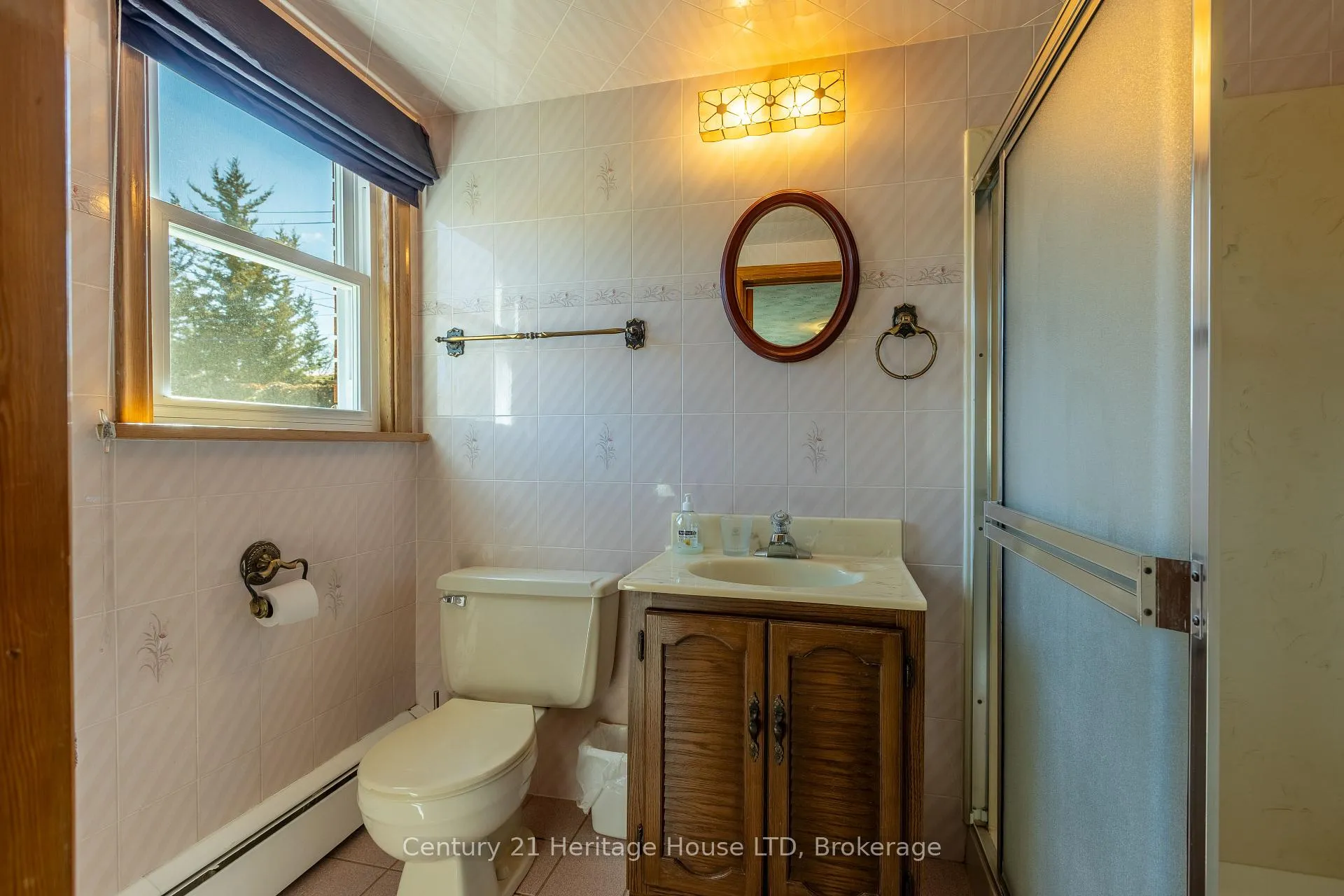 Photo 18 of 6 Champa Drive, St. Catharines, Vine/Linwell — HOMEH