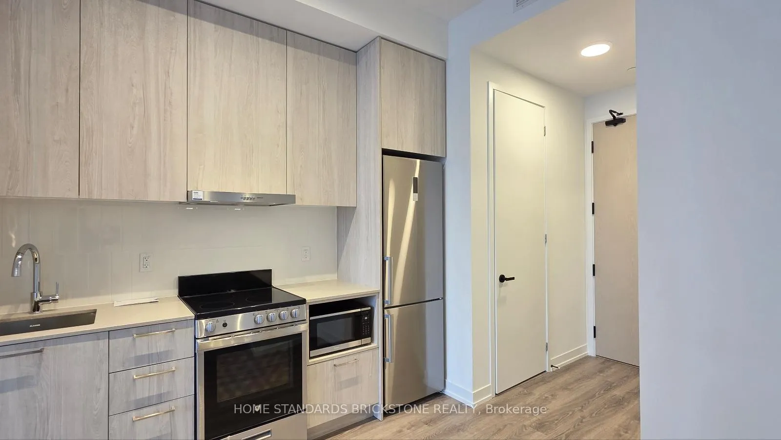 Photo 16 of Unit 3216, 195 Commerce Street, Vaughan, Vaughan Corporate Centre — HOMEH