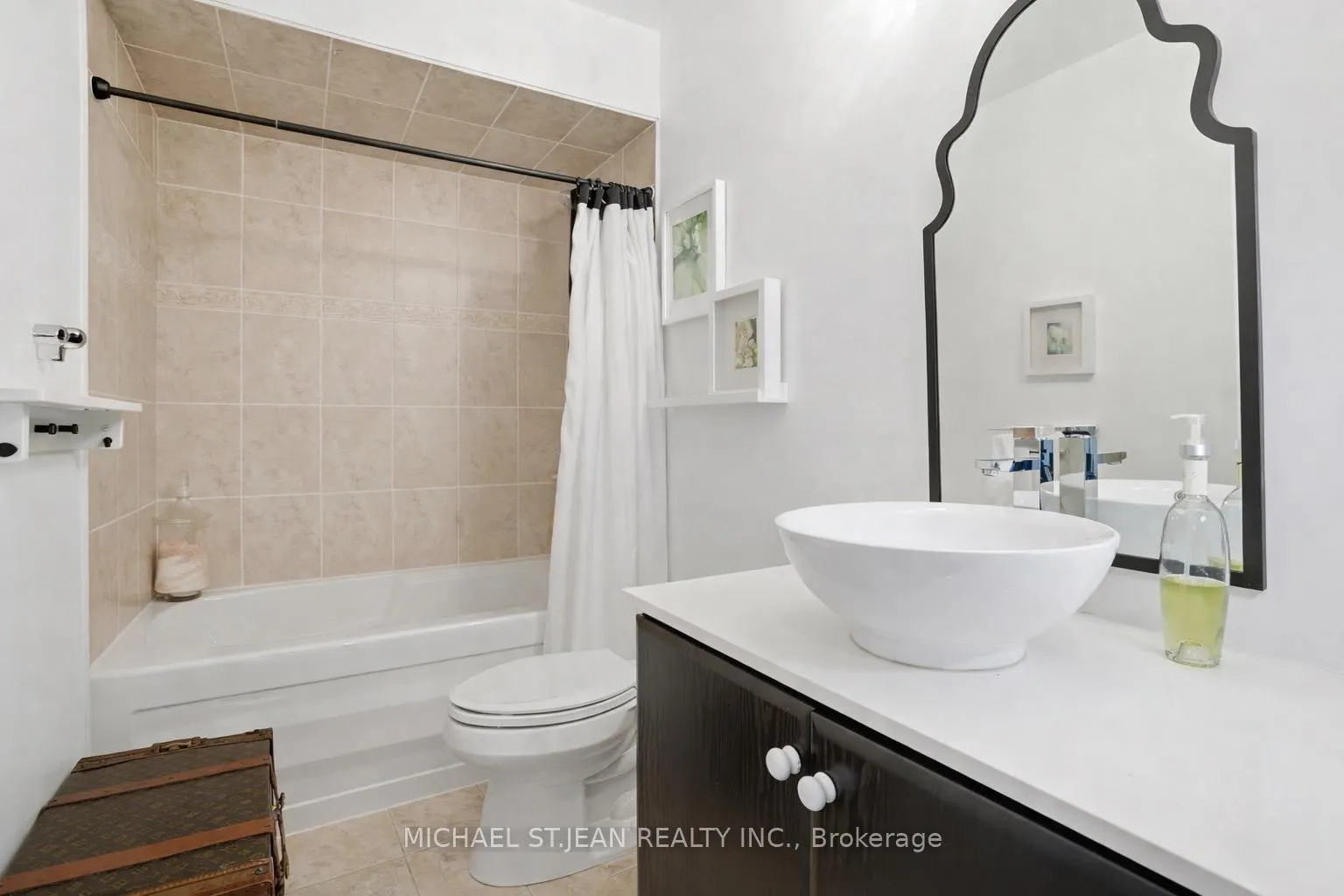 Photo 30 of 4020 Alexan Crescent, Burlington, Rose — HOMEH