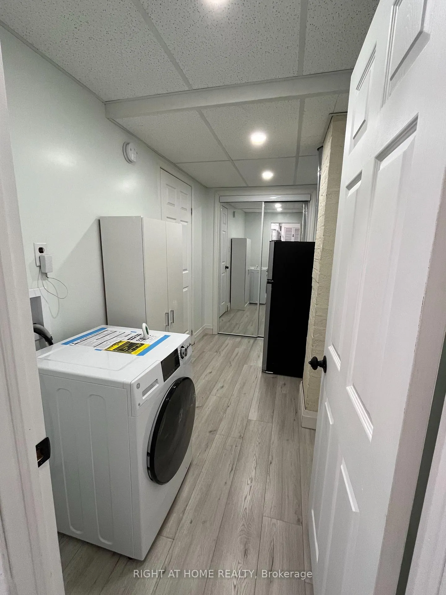 Photo 12 of Unit Unit 2, 210 Speedvale Avenue E, Guelph, Riverside Park — HOMEH