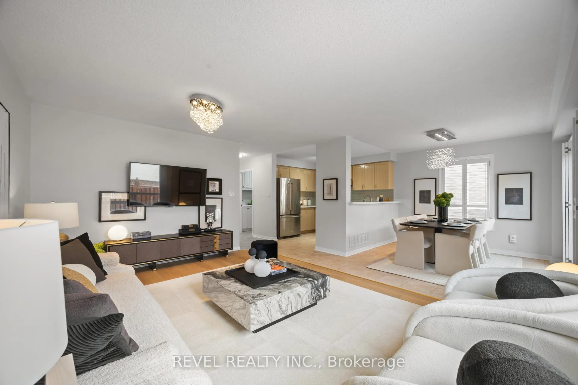 Photo 6 of 10 Dinsdale Drive, Vaughan, Vellore Village — HOMEH