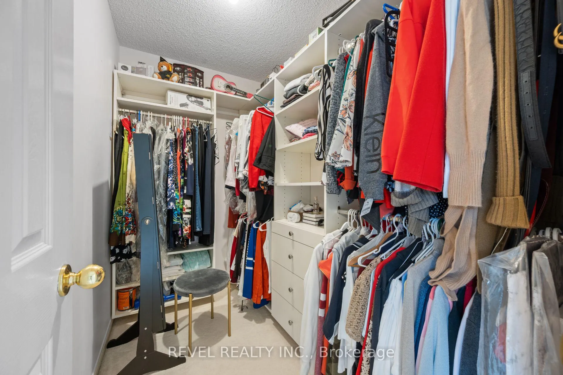Photo 23 of 10 Dinsdale Drive, Vaughan, Vellore Village — HOMEH