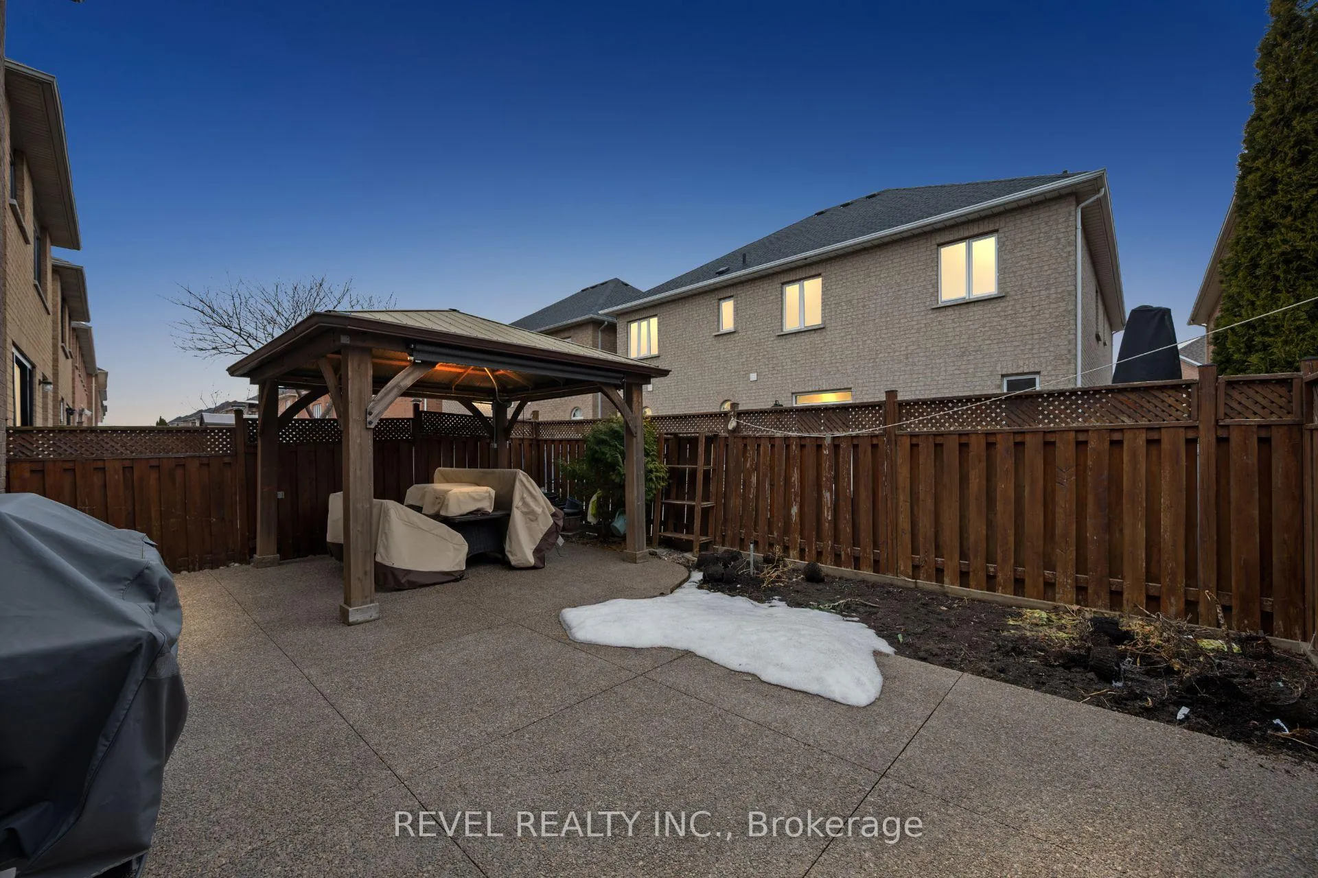 Photo 46 of 10 Dinsdale Drive, Vaughan, Vellore Village — HOMEH