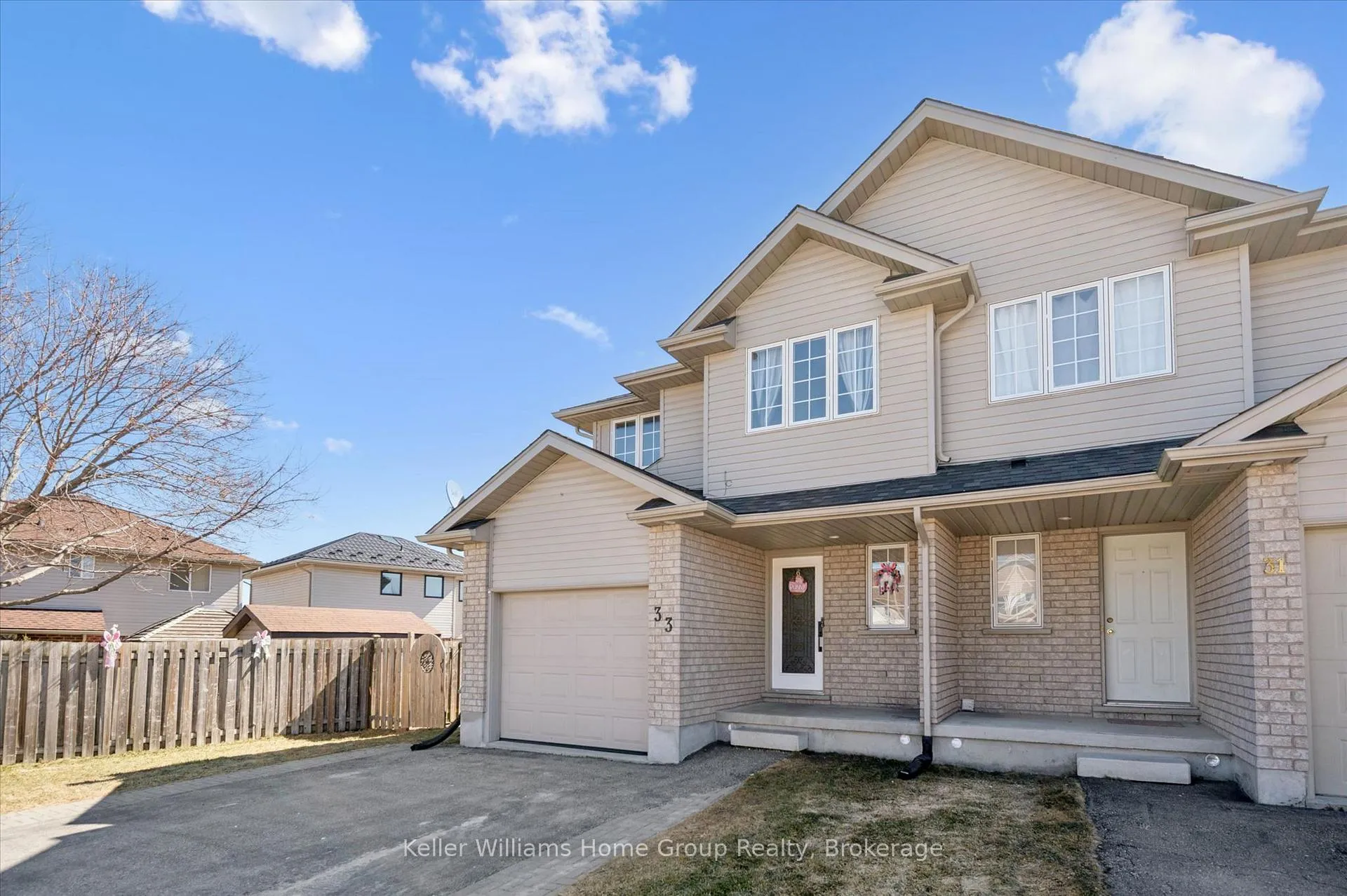 Photo 3 of 33 Sandcreek Lane, Guelph, Grange Road — HOMEH