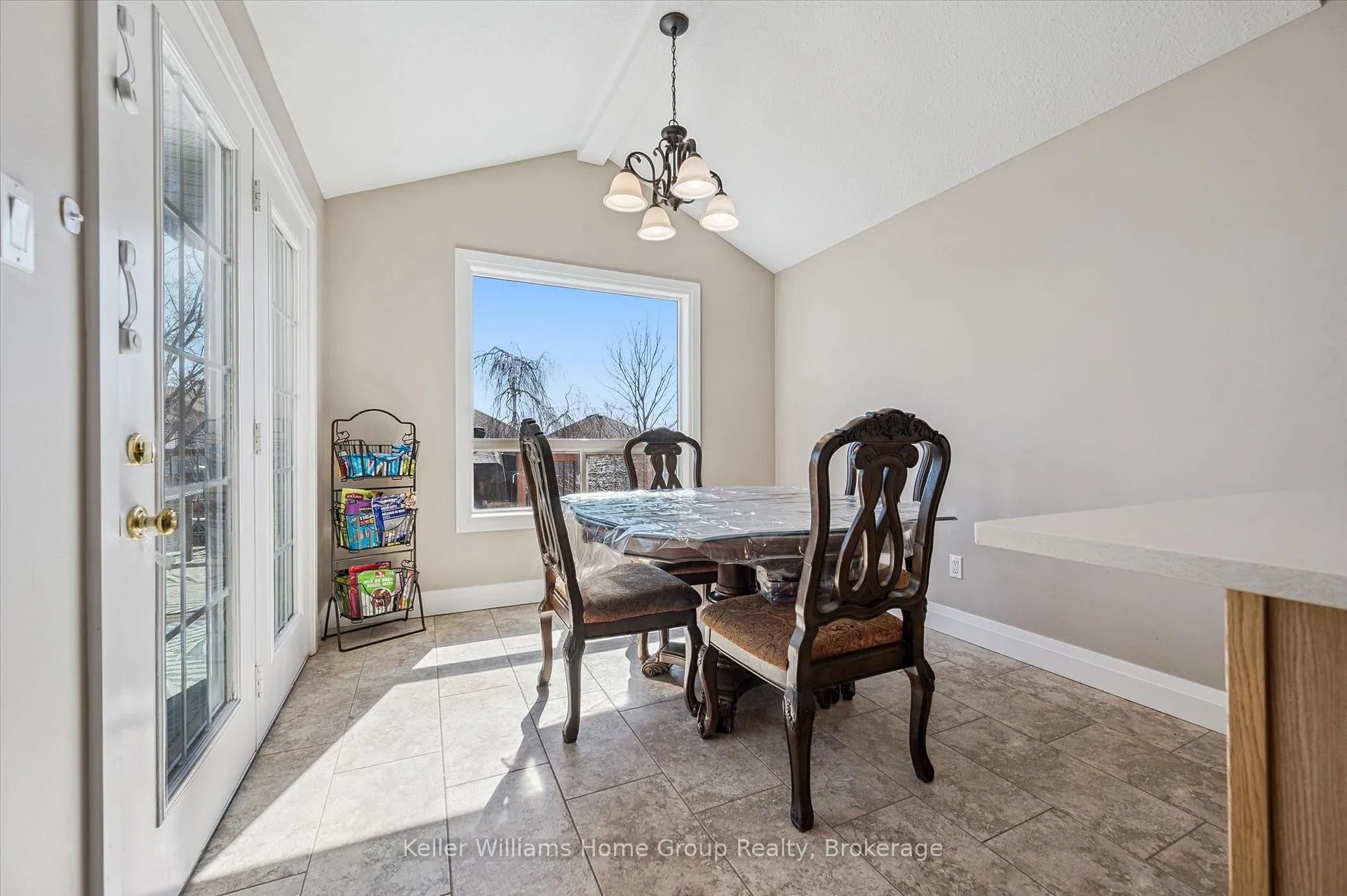 Photo 16 of 33 Sandcreek Lane, Guelph, Grange Road — HOMEH