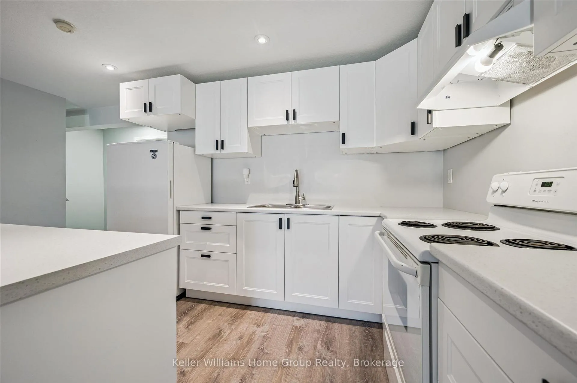 Photo 30 of 33 Sandcreek Lane, Guelph, Grange Road — HOMEH