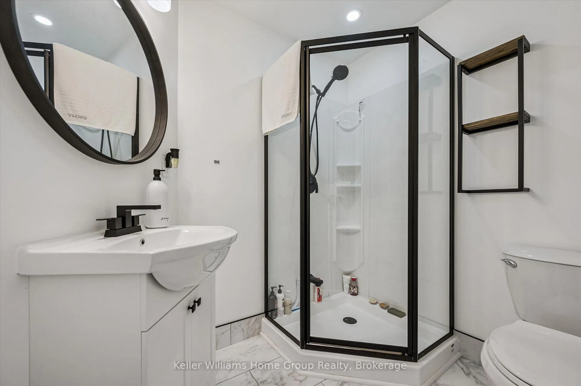 Photo 36 of 33 Sandcreek Lane, Guelph, Grange Road — HOMEH