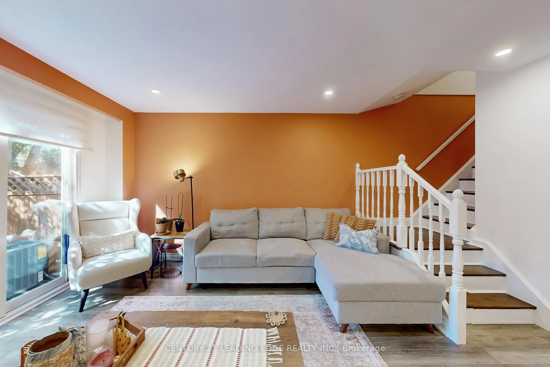 Photo 5 of 589 Francis Road E, Burlington, LaSalle — HOMEH