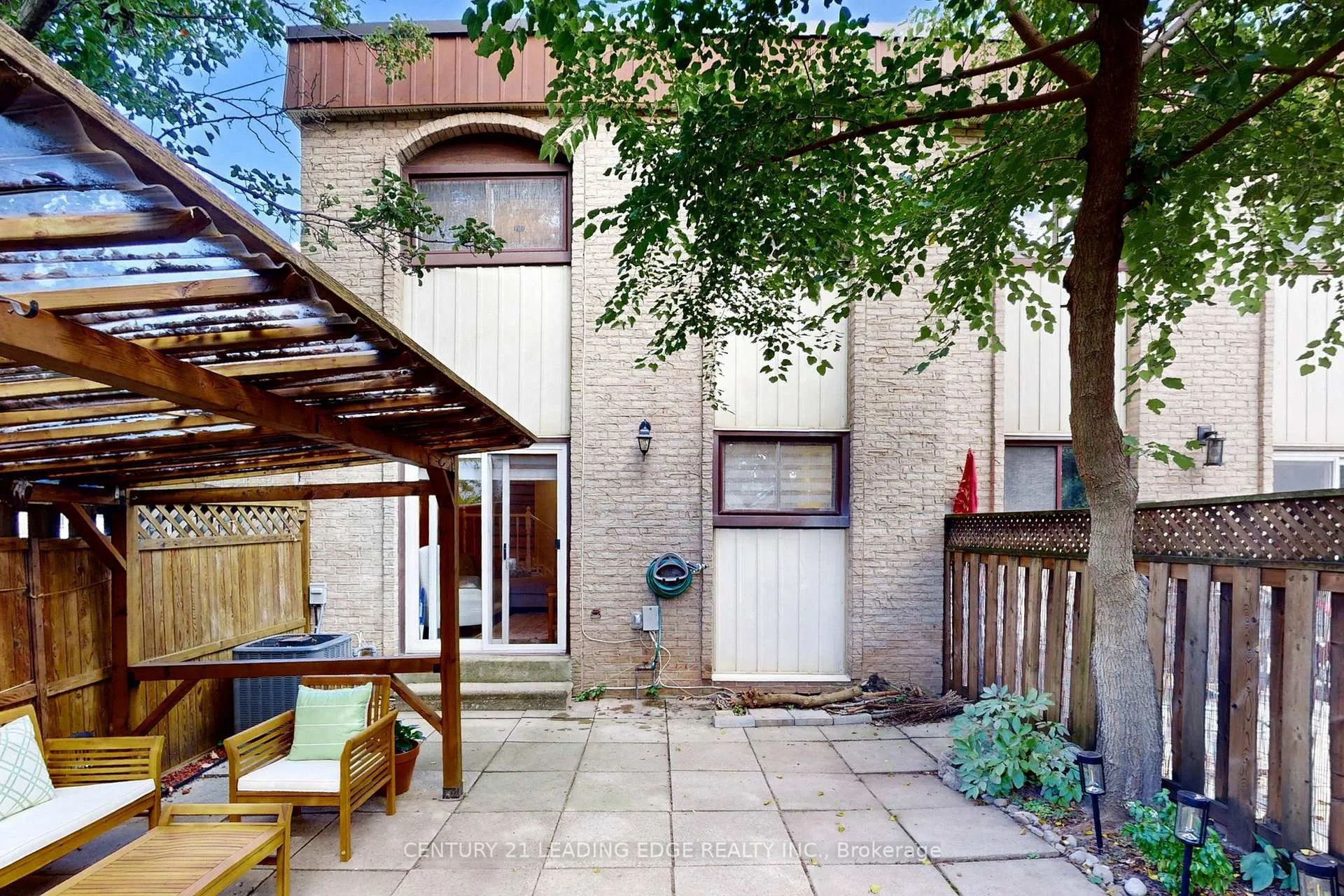 Photo 40 of 589 Francis Road E, Burlington, LaSalle — HOMEH