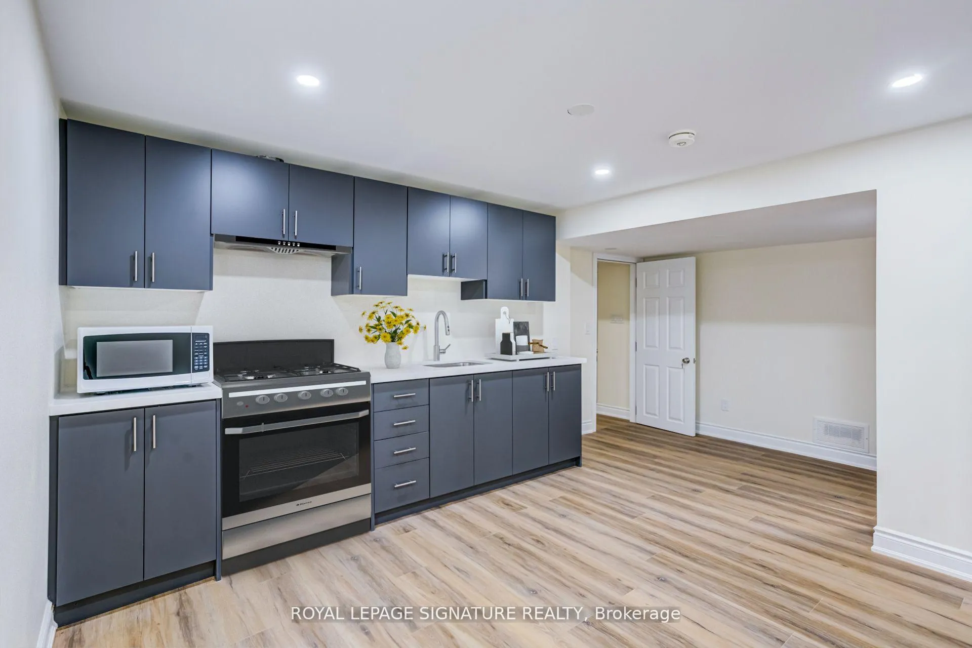 Photo 7 of Unit Lower, 854 Yates Drive, Milton, Coates — HOMEH