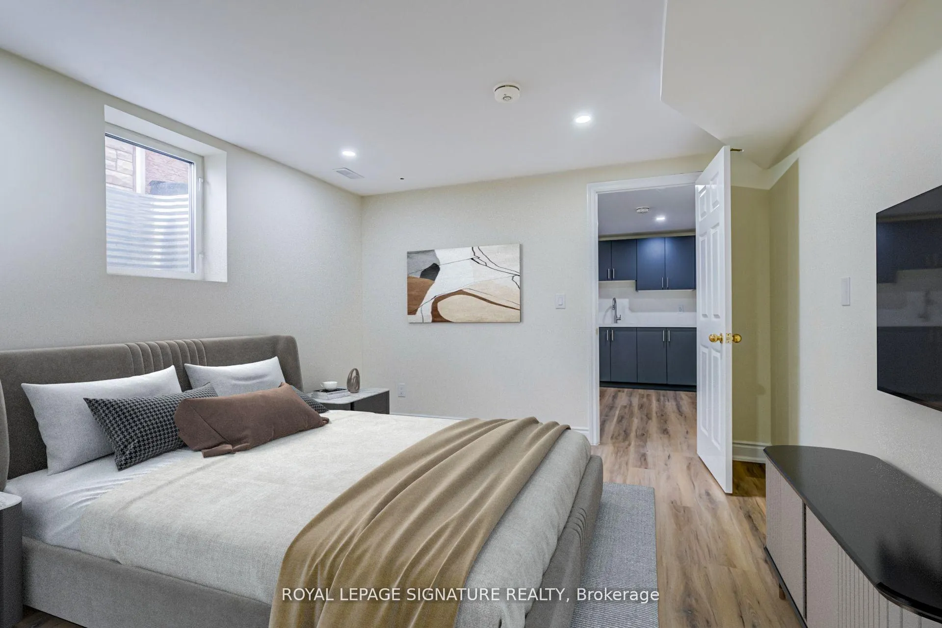 Photo 10 of Unit Lower, 854 Yates Drive, Milton, Coates — HOMEH