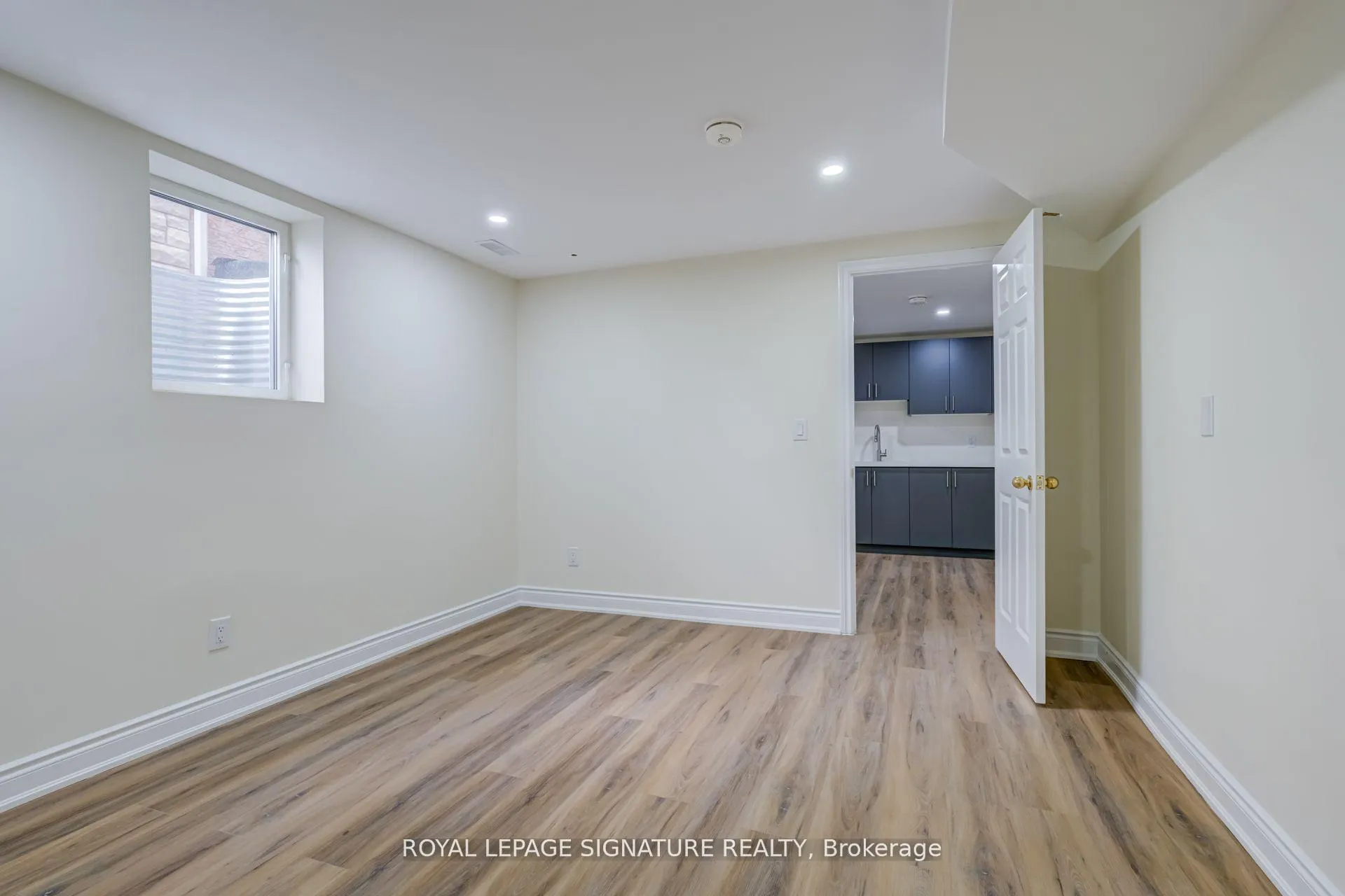 Photo 11 of Unit Lower, 854 Yates Drive, Milton, Coates — HOMEH