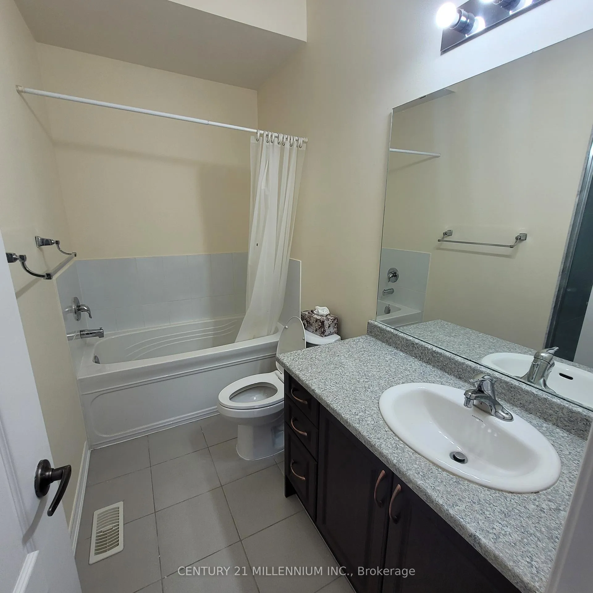 Photo 7 of Unit 51, 11 Jazzberry Road, Brampton, Sandringham-Wellington — HOMEH