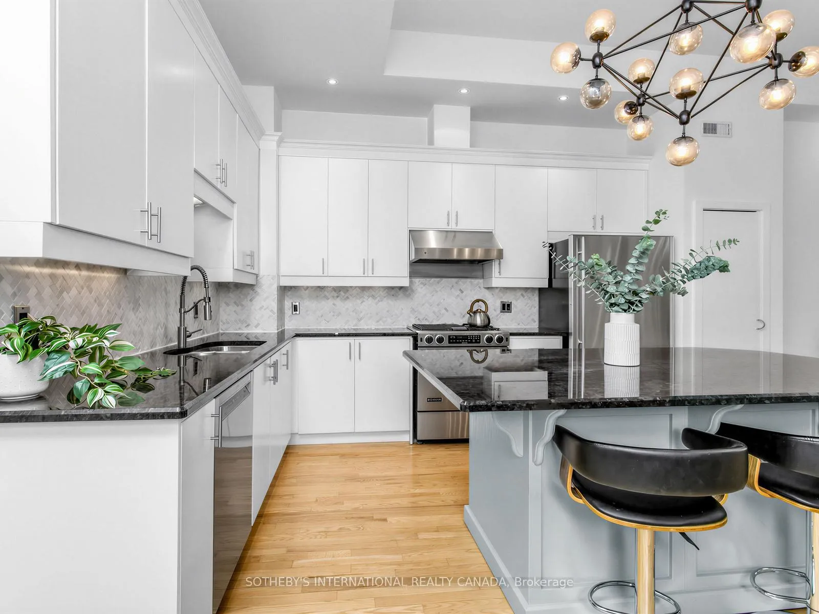 Photo 5 of Unit 6, 62 Claremont Street, Toronto, Trinity-Bellwoods — HOMEH