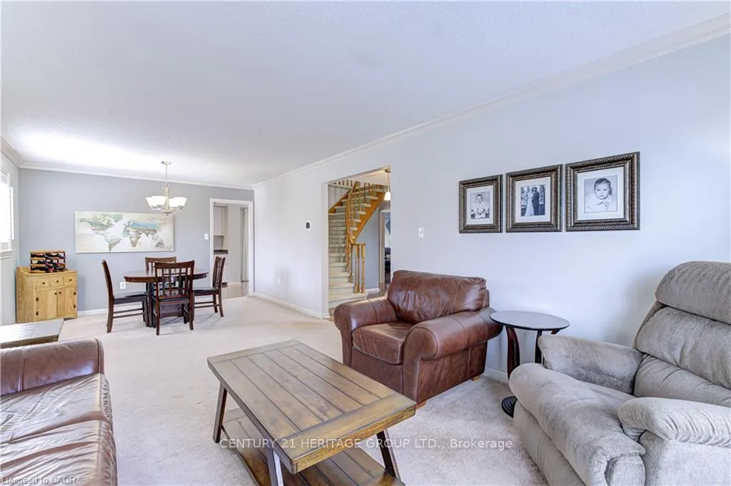 Photo 10 of 2325 Montgomery Drive, Burlington, Brant Hills — HOMEH