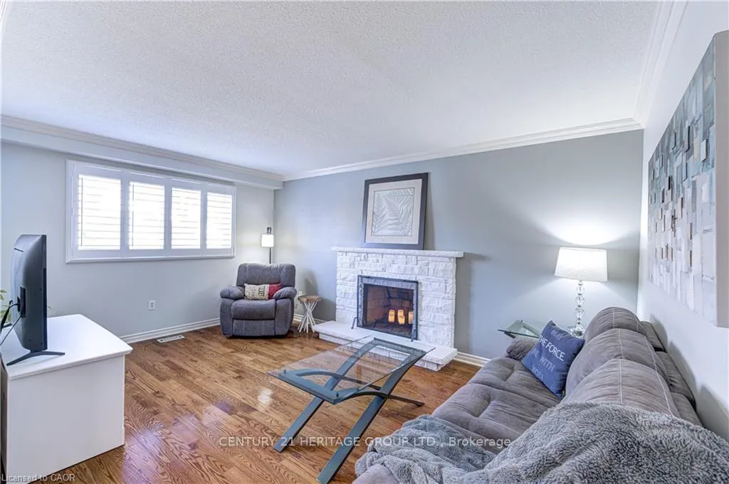 Photo 17 of 2325 Montgomery Drive, Burlington, Brant Hills — HOMEH