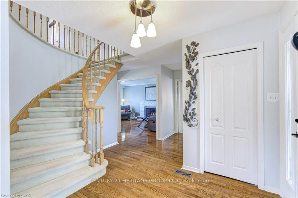 Photo 22 of 2325 Montgomery Drive, Burlington, Brant Hills — HOMEH