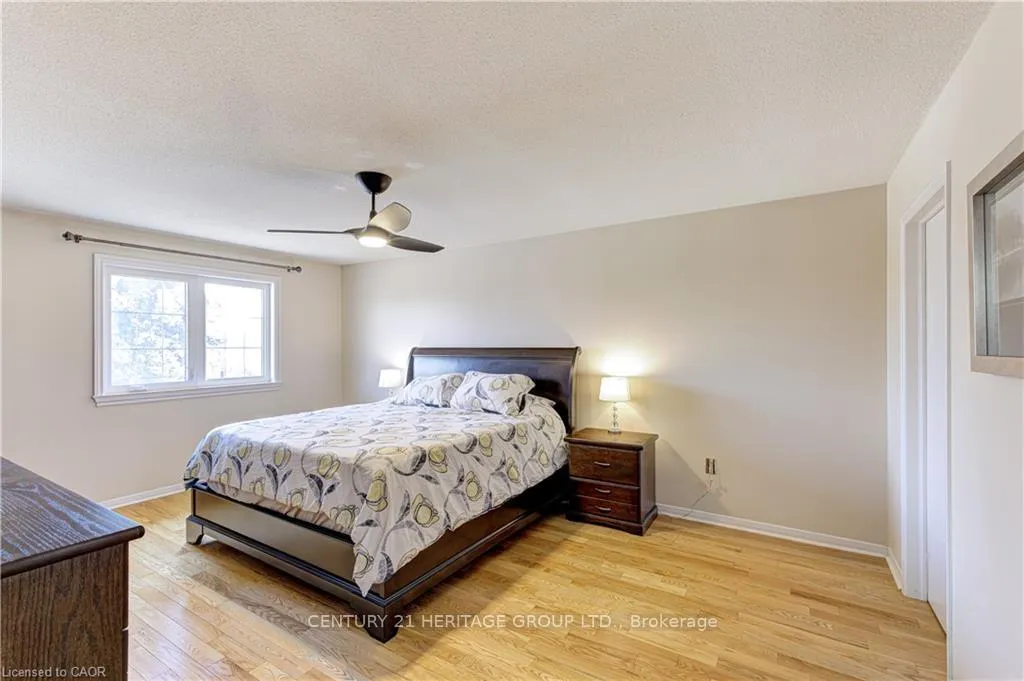 Photo 24 of 2325 Montgomery Drive, Burlington, Brant Hills — HOMEH
