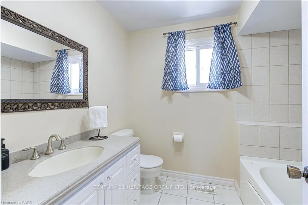 Photo 26 of 2325 Montgomery Drive, Burlington, Brant Hills — HOMEH