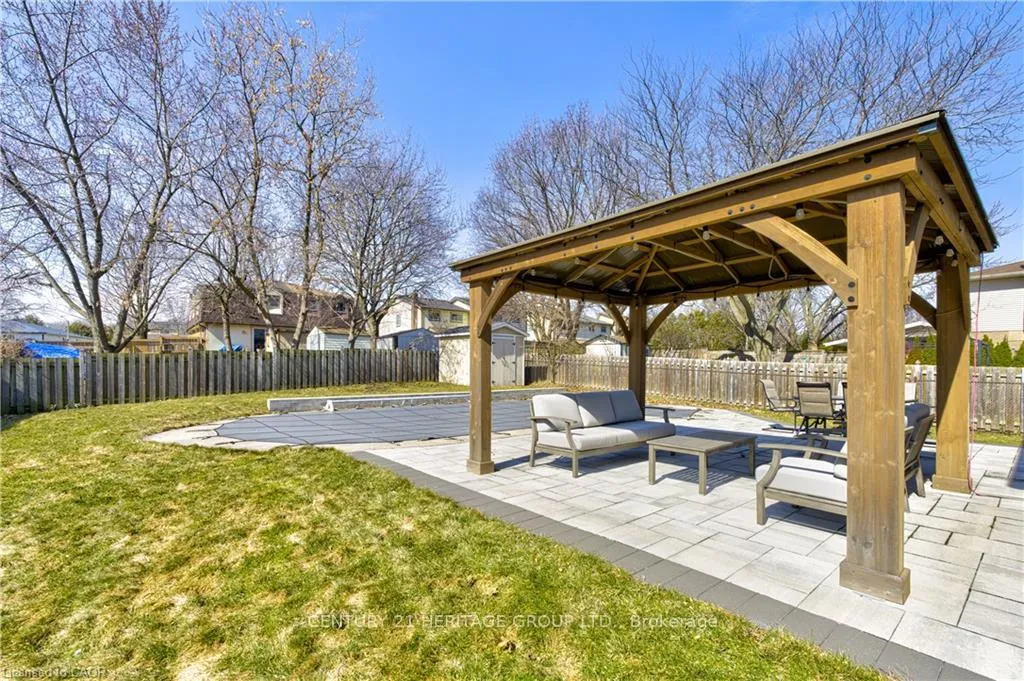 Photo 36 of 2325 Montgomery Drive, Burlington, Brant Hills — HOMEH