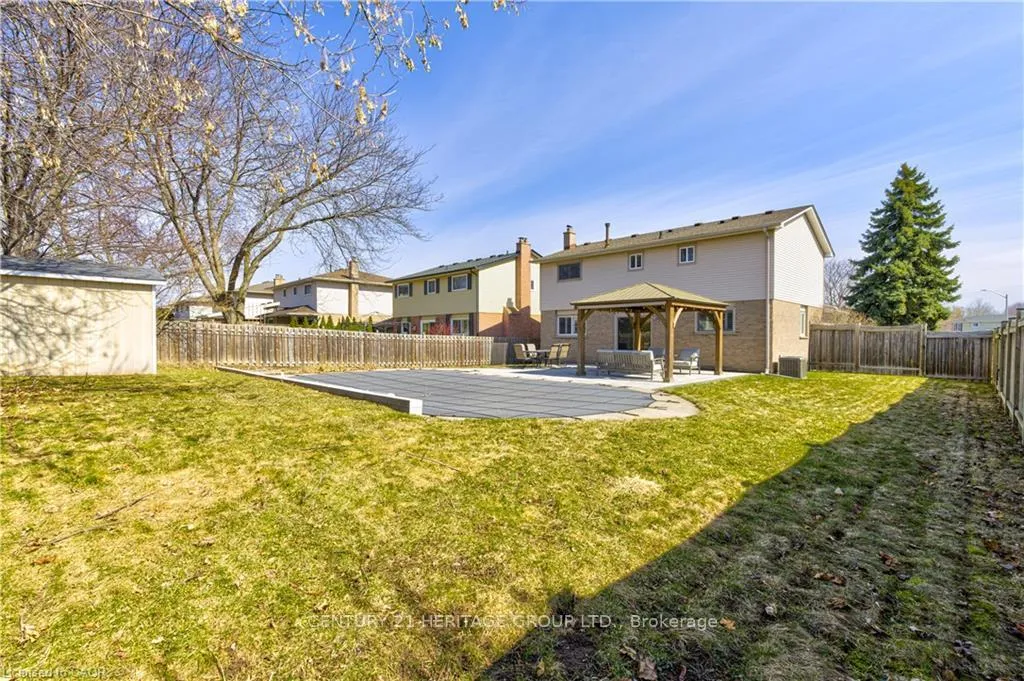 Photo 39 of 2325 Montgomery Drive, Burlington, Brant Hills — HOMEH