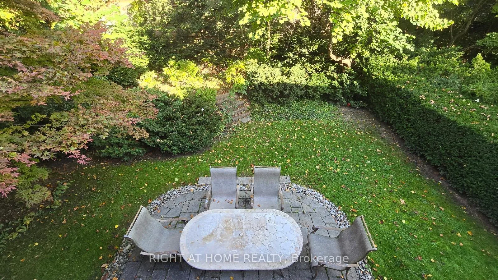 Photo 38 of 236 York Mills Road, North York, St. Andrew-Windfields — HOMEH
