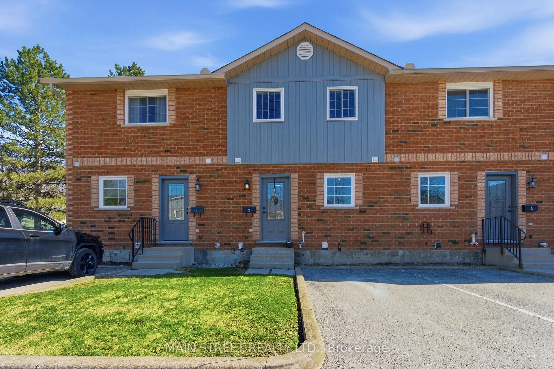 Photo 2 of Unit 2, 110 Silvan Drive, Welland, N. Welland — HOMEH