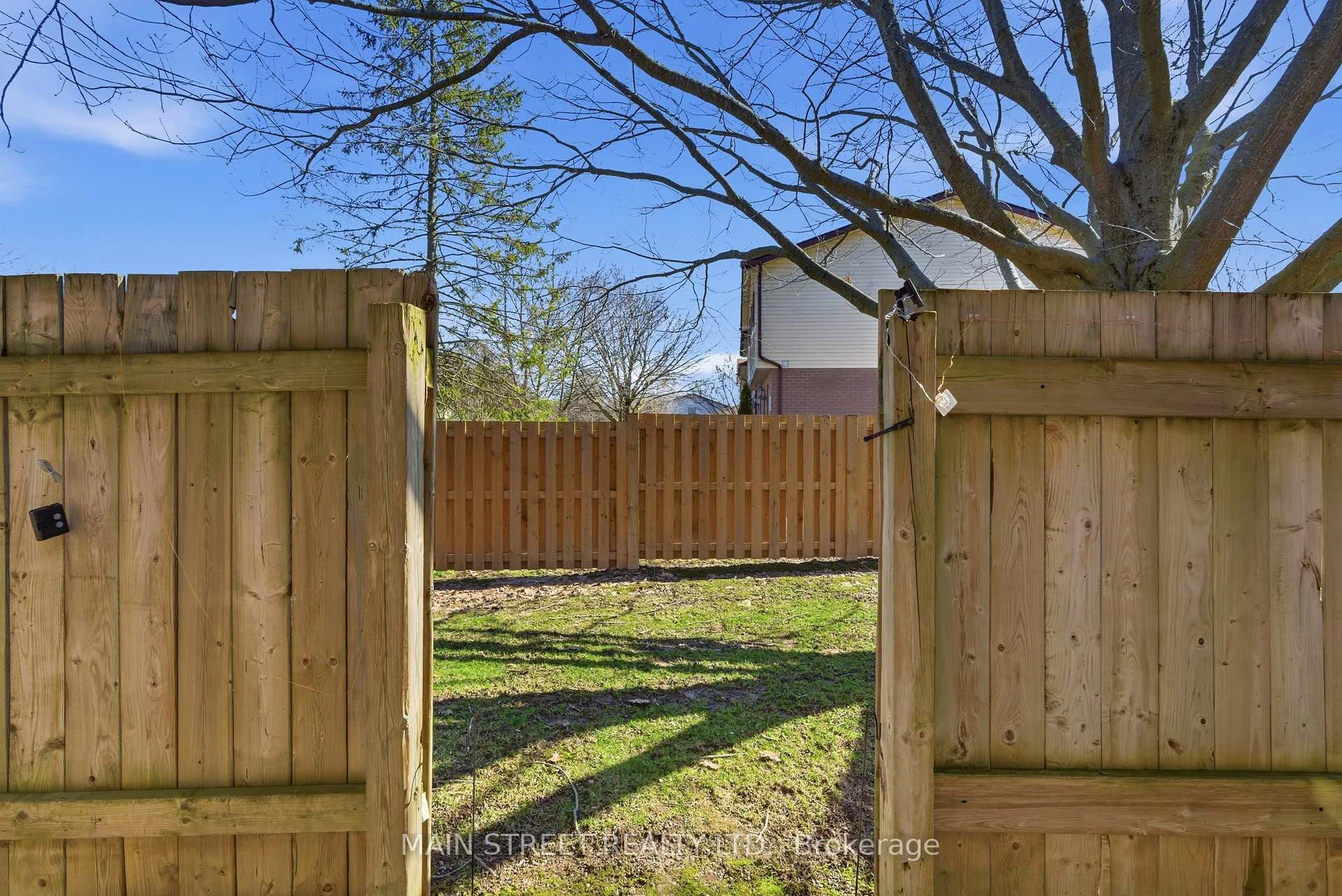 Photo 30 of Unit 2, 110 Silvan Drive, Welland, N. Welland — HOMEH