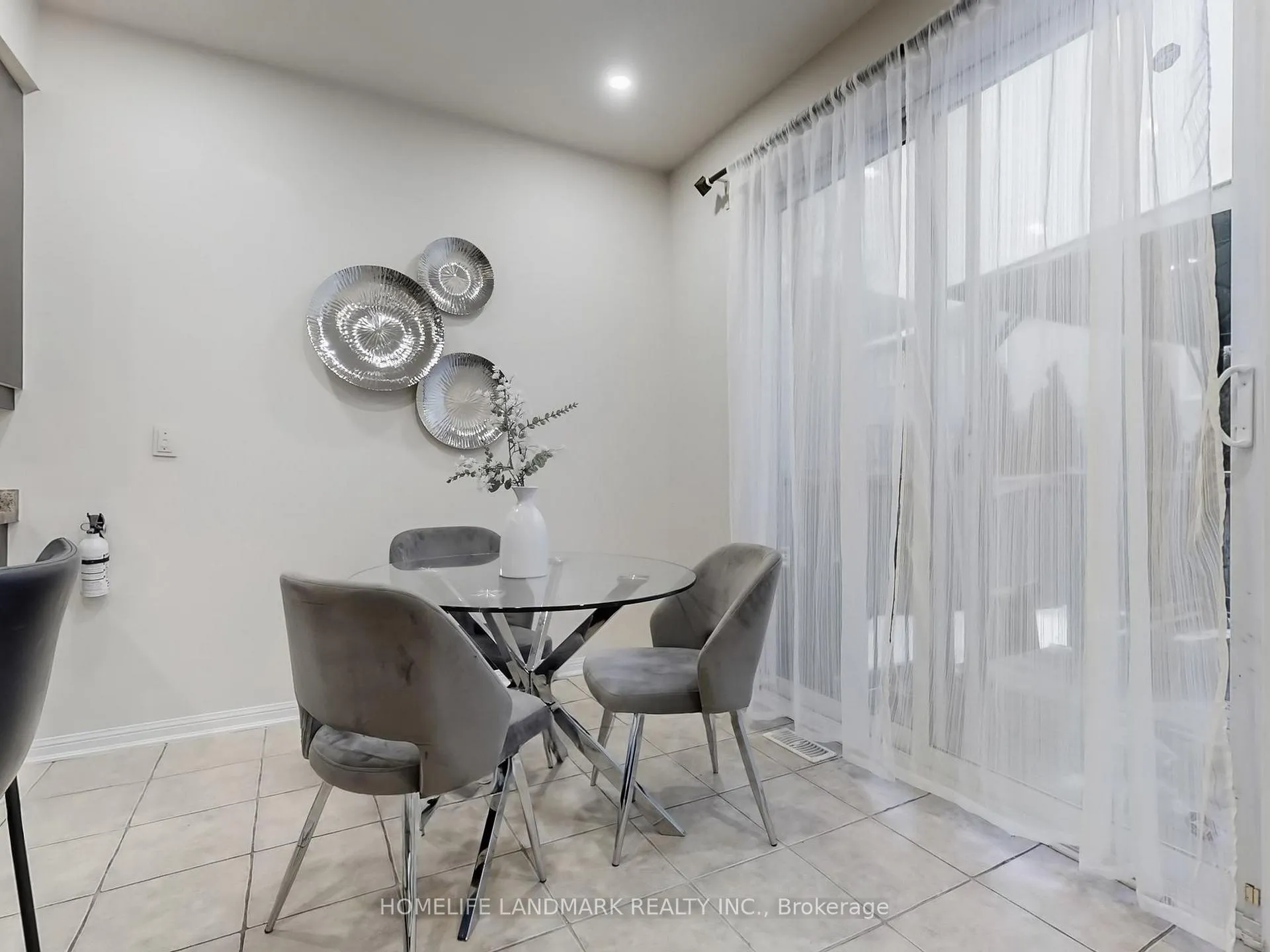 Photo 26 of 1846 Misthollow Drive, Pickering, Duffin Heights — HOMEH