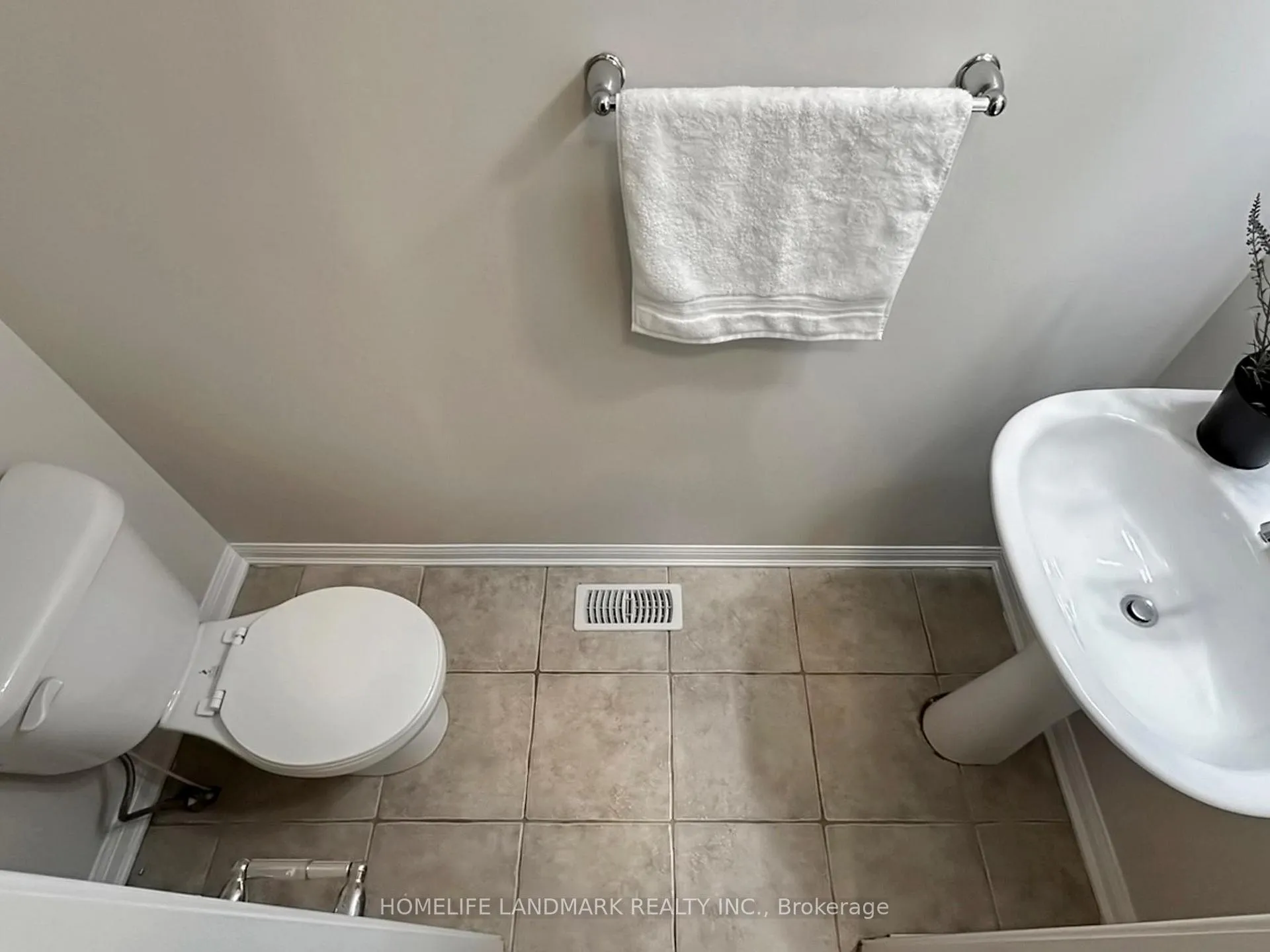 Photo 27 of 1846 Misthollow Drive, Pickering, Duffin Heights — HOMEH