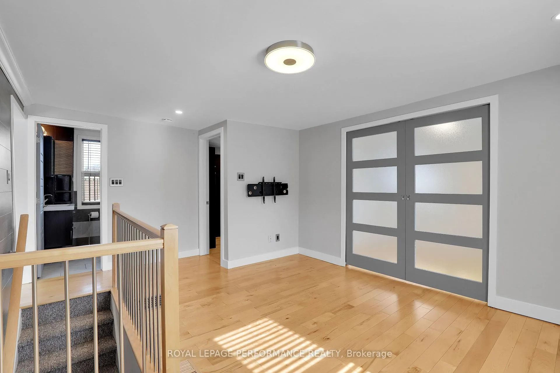 Photo 7 of 163 Laval Street, Ottawa, Vanier — HOMEH