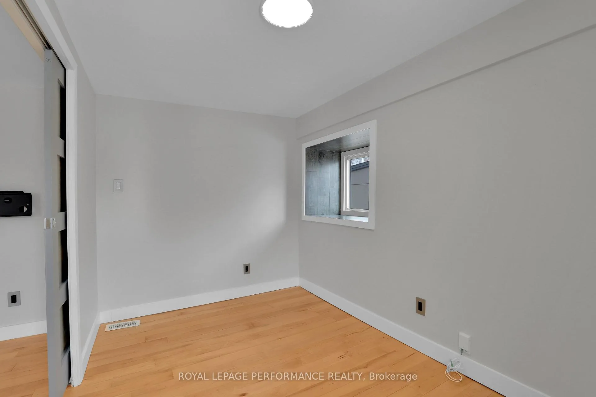 Photo 8 of 163 Laval Street, Ottawa, Vanier — HOMEH