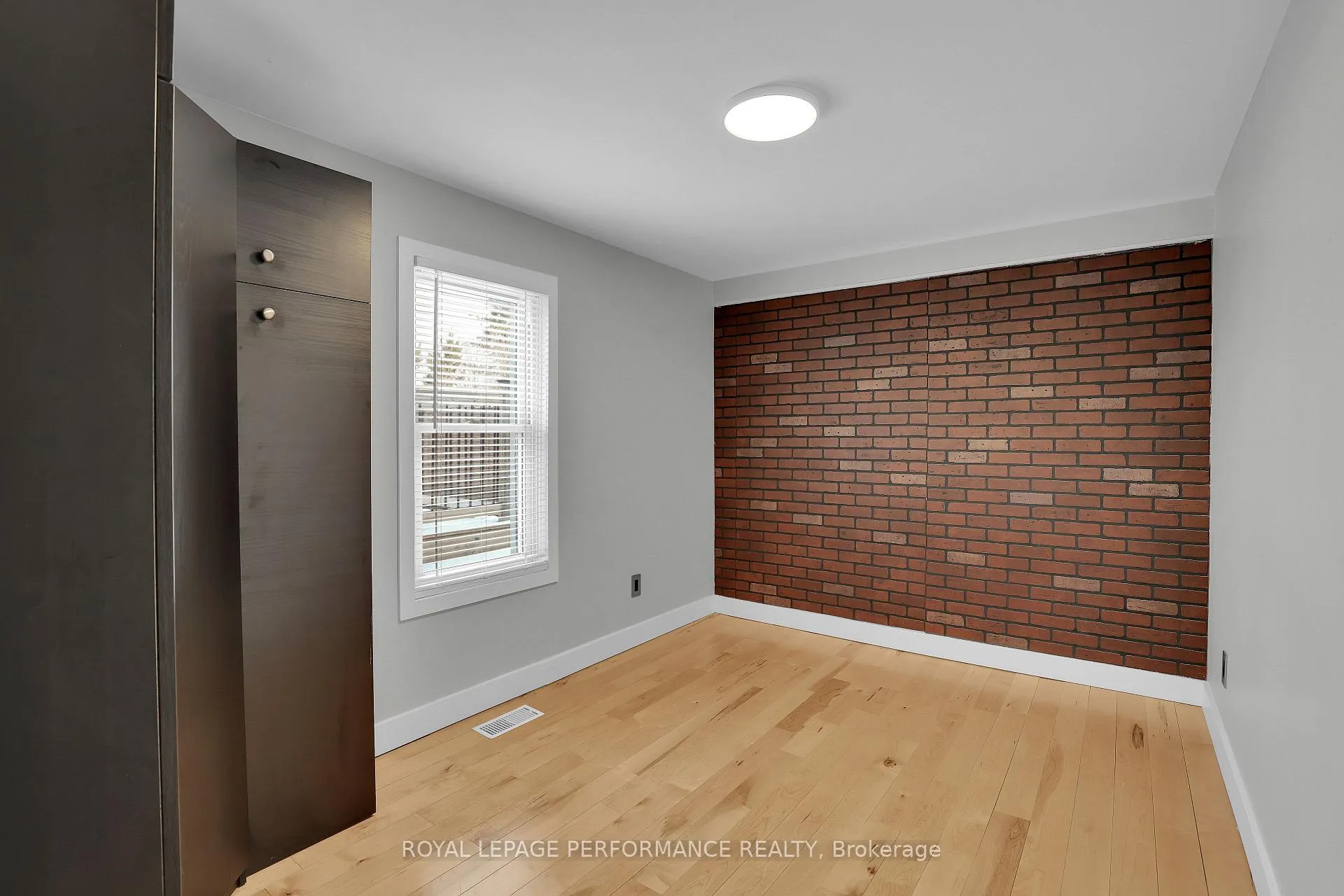 Photo 10 of 163 Laval Street, Ottawa, Vanier — HOMEH