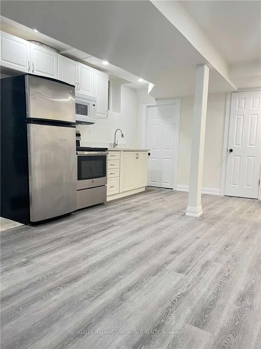 Photo 3 of Unit Bst, 310 Albright Road, Brampton, Fletcher's Creek Village — HOMEH