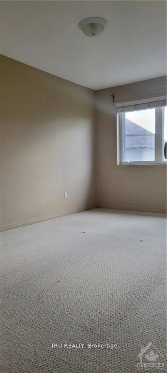 Photo 20 of 110 Potts Private, Ottawa, Notting Hill/Summerside — HOMEH
