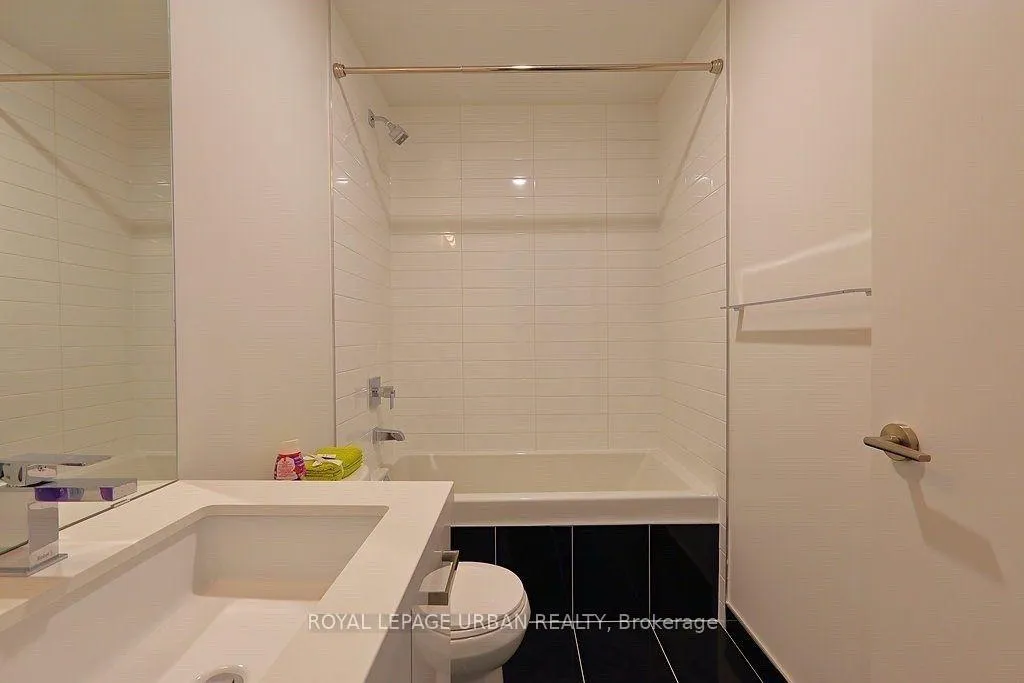 Photo 8 of Unit 721, 39 Brant Street, Toronto, Waterfront Communities — HOMEH